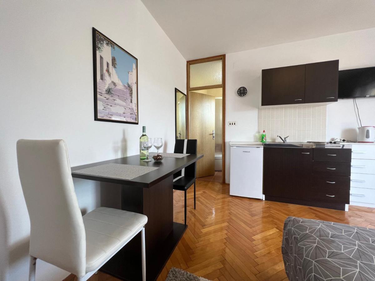 Ferienwohnung House Roca Vodice Exterior foto